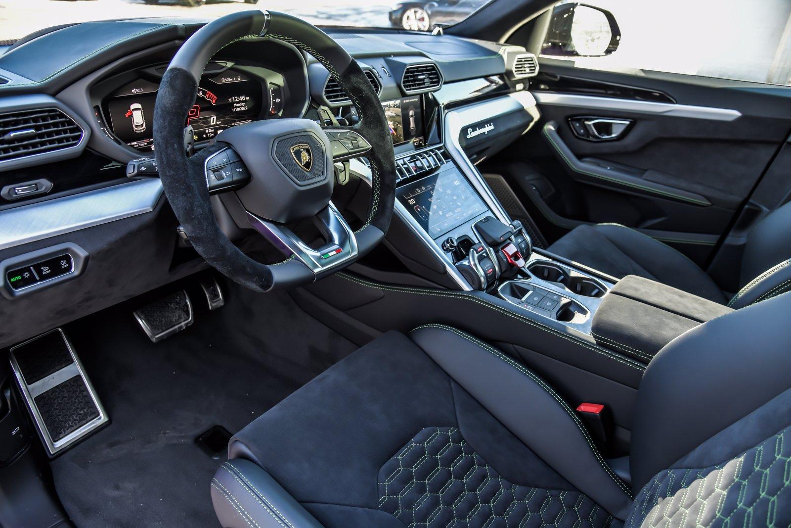 New 2022 Lamborghini Urus with Navigation & AWD For Sale (Sold