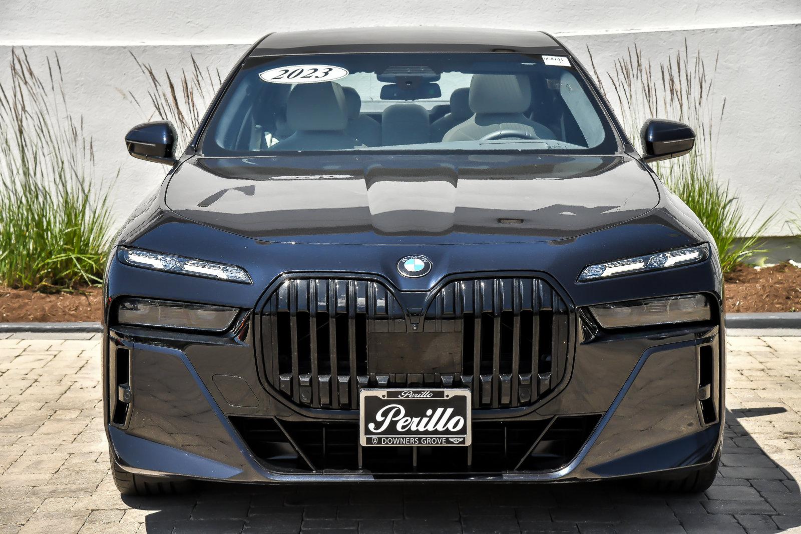 Used-2023-BMW-7-Series-760i-