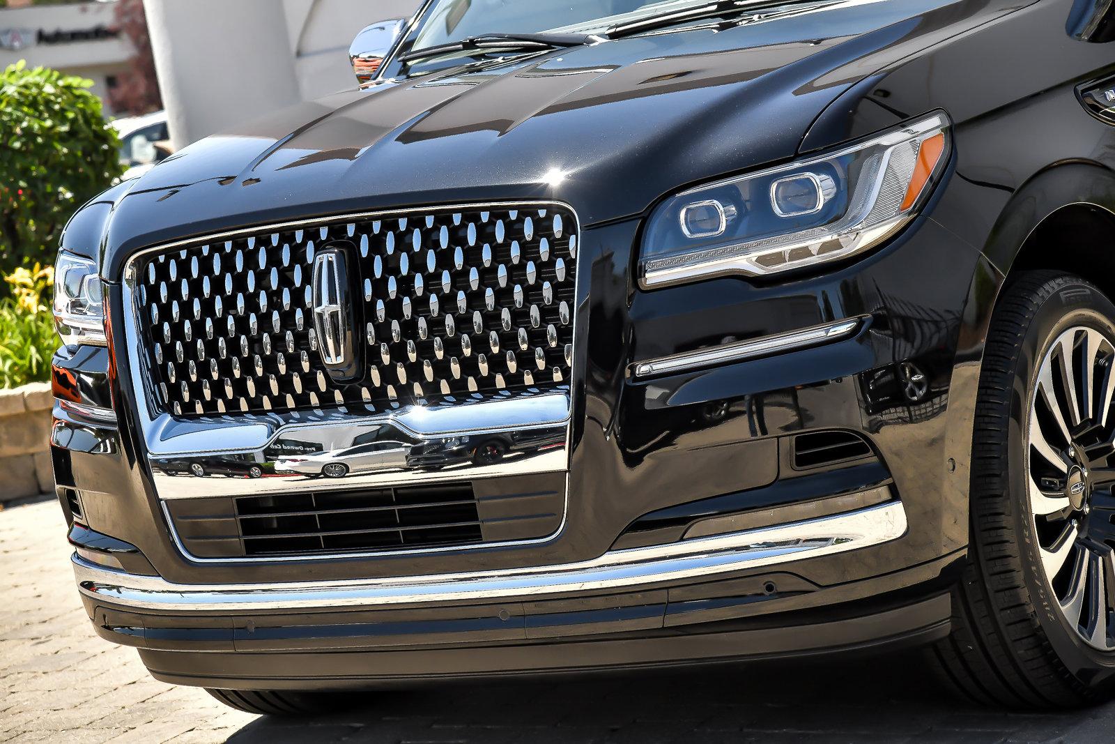 LINCOLN NAVIGATOR CUSTOM GATORジャンクリモコン無し Fast Lane RC LINCOLN NAVIGATOR Custom 'Gator with MP3 player